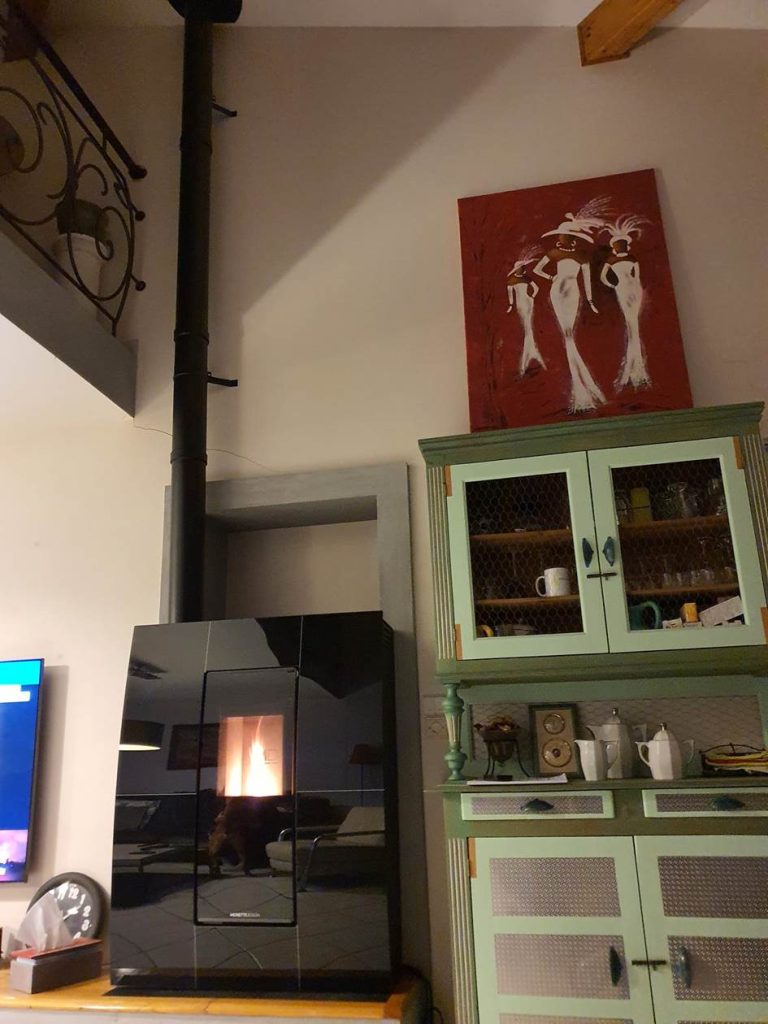 Réalisation poêles à bois et granulés DRÔME DES COLLINES, ARDECHE, ISERE